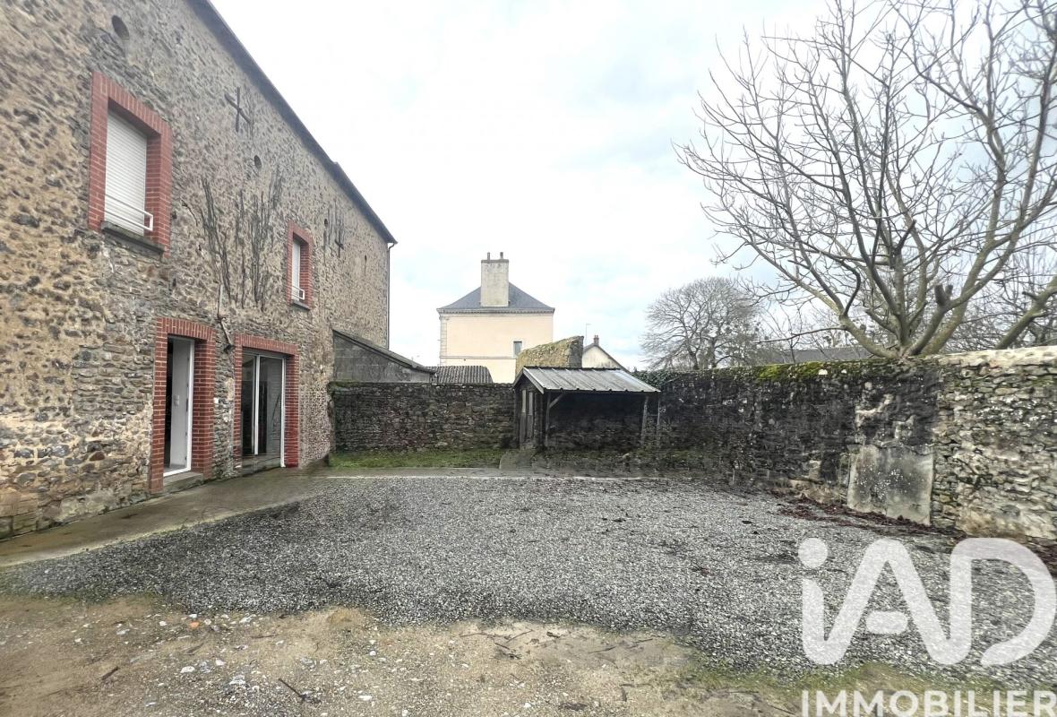 Immeuble  Assé-le-Bérenger