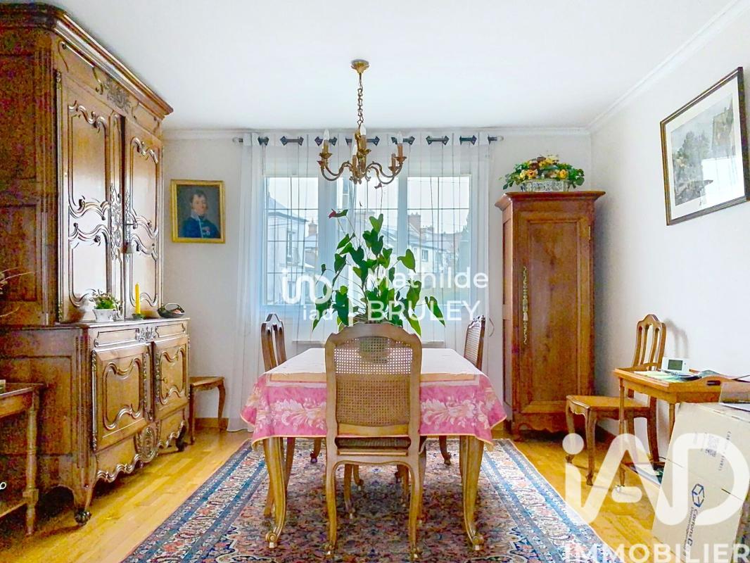 Maison traditionnelle 7 Pièce(s) Dourdan