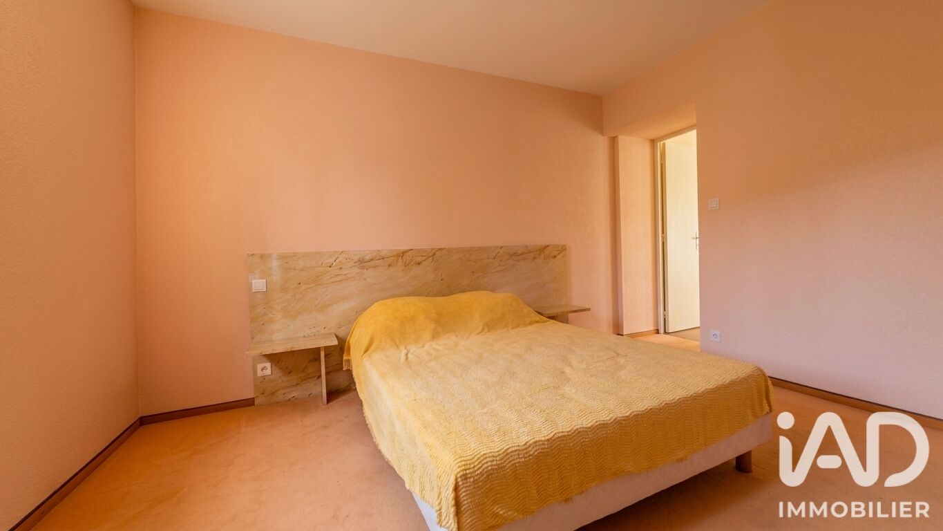 Maison 5 Pièce(s) Sauveterre-de-Rouergue - Photo 12