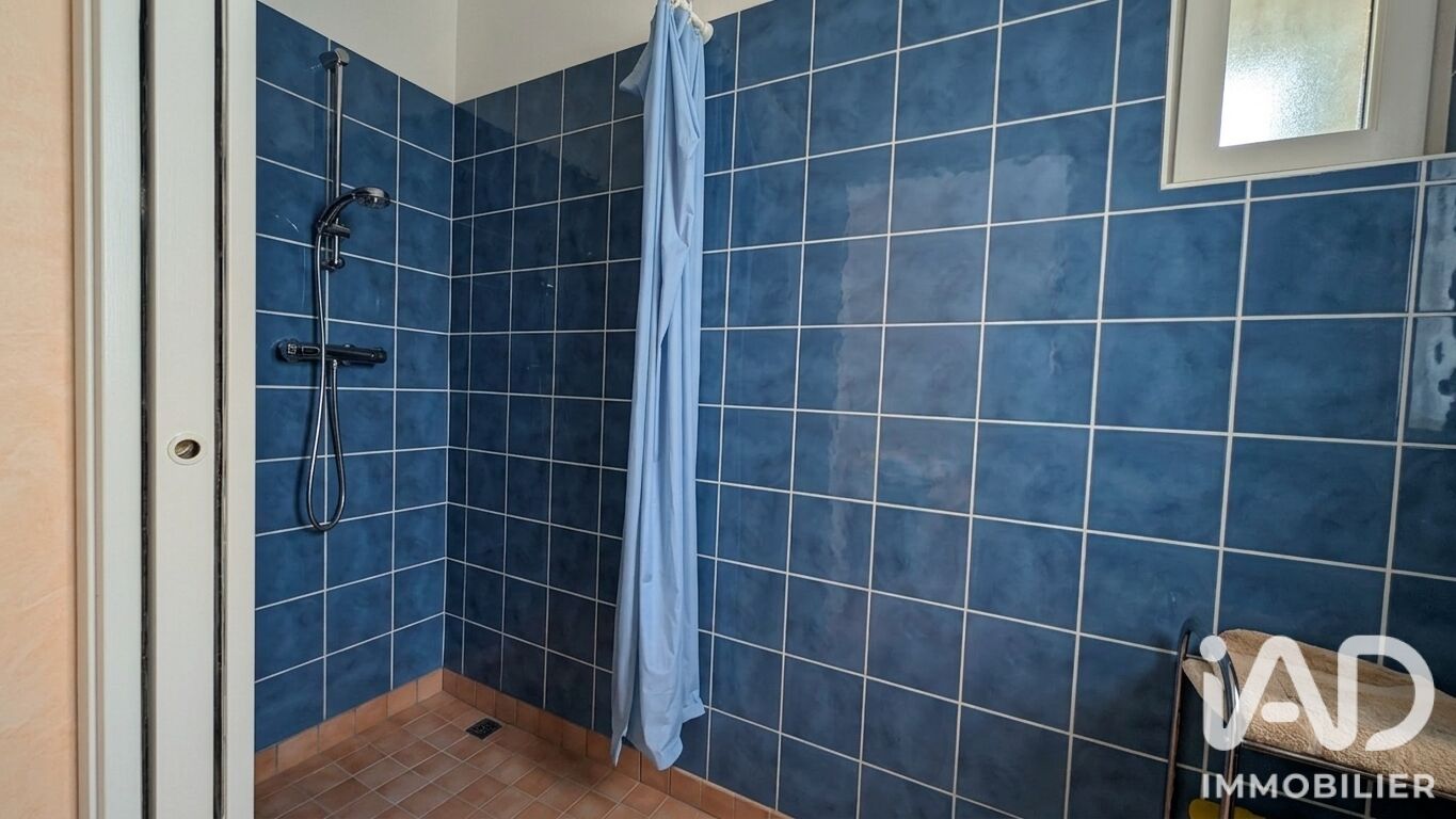 Maison 5 Pièce(s) Sauveterre-de-Rouergue - Photo 13
