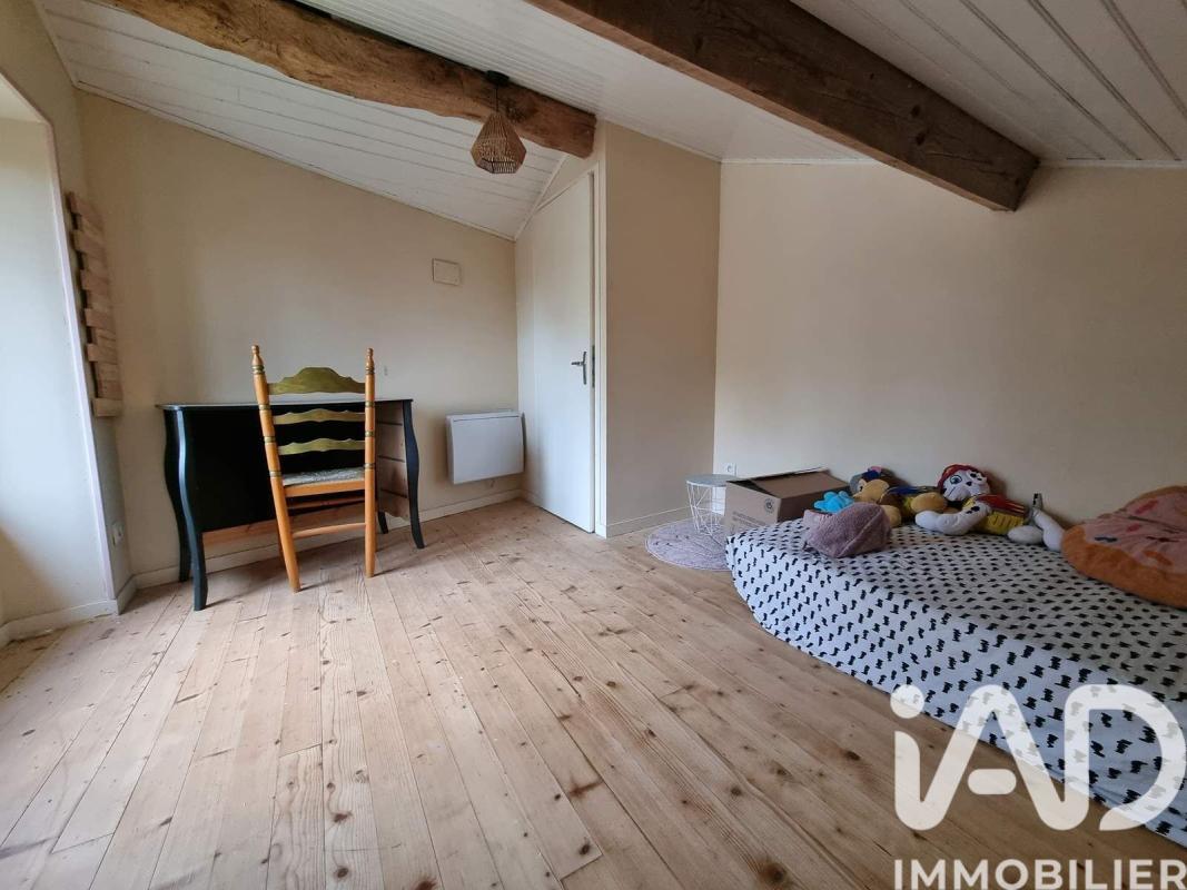 Maison 5 Pièce(s) Saint-Loup-Lamairé - Photo 6