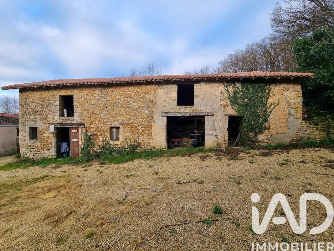 Maison 5 Pièce(s) Saint-Loup-Lamairé - Photo 12