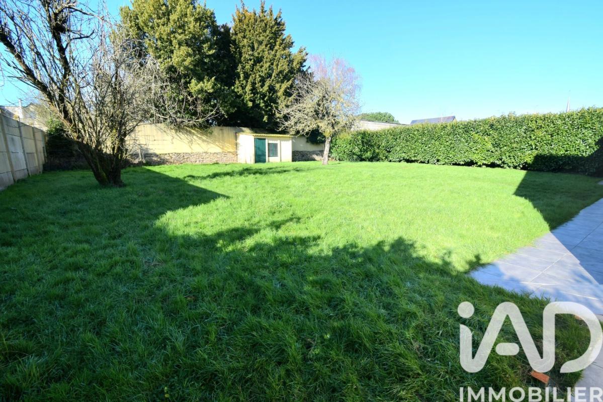 Maison 4 Pièce(s) Tresbœuf