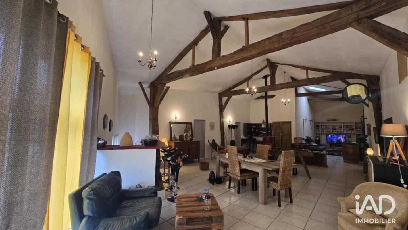 Ferme 4 Pièce(s) Lhommaizé