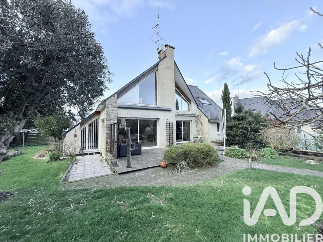 Maison d'architecte 9 Pièce(s) Theix-Noyalo