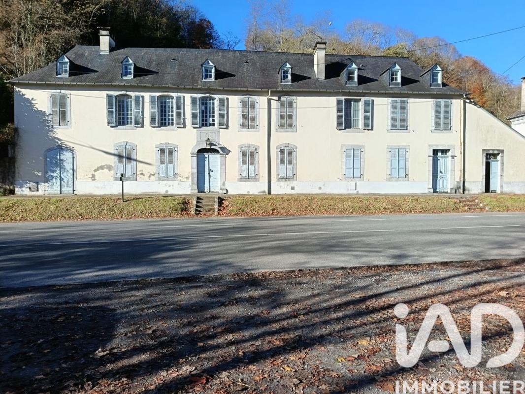 Maison 12 Pièce(s) Lestelle-Bétharram