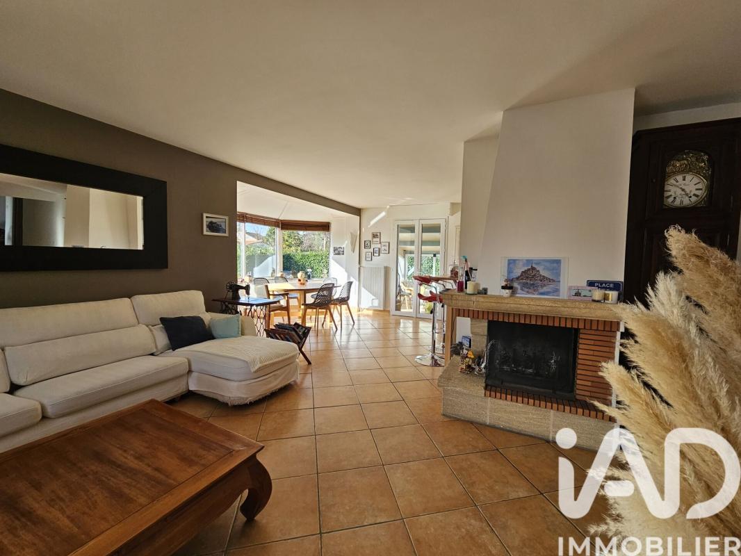 Maison de ville 7 Pièce(s) La Limouzinière