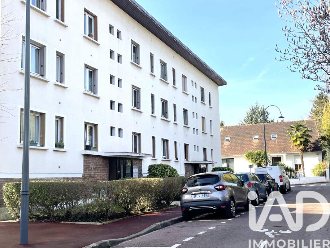 Appartement 3 Pièce(s) Sceaux