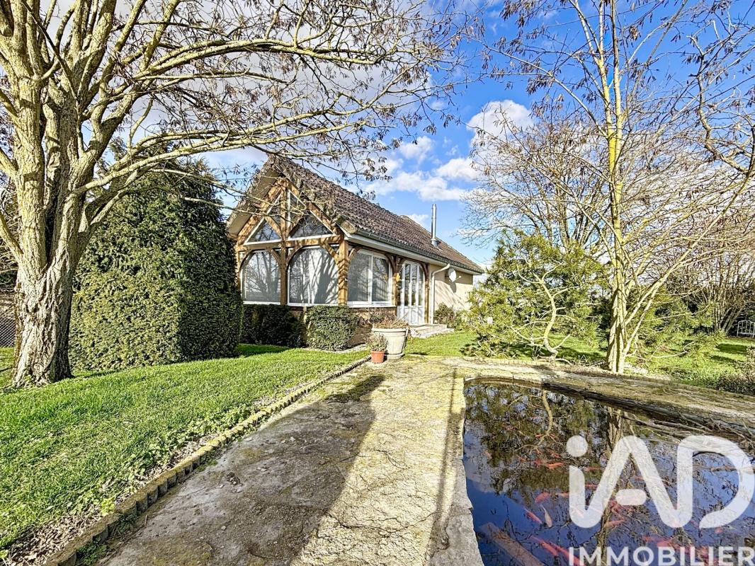 Maison traditionnelle 5 Pièce(s) Thibie