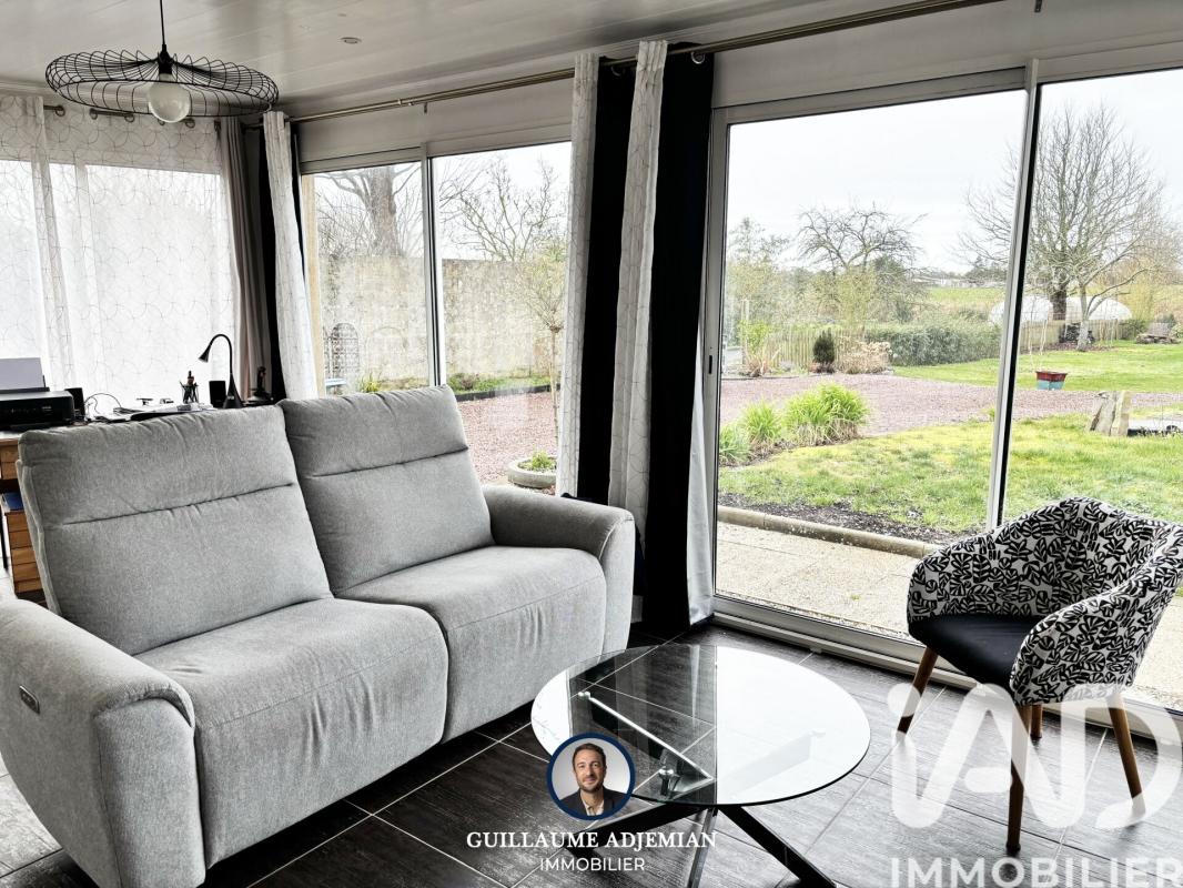 Maison traditionnelle 5 Pièce(s) Saint-Germain-sur-Ay