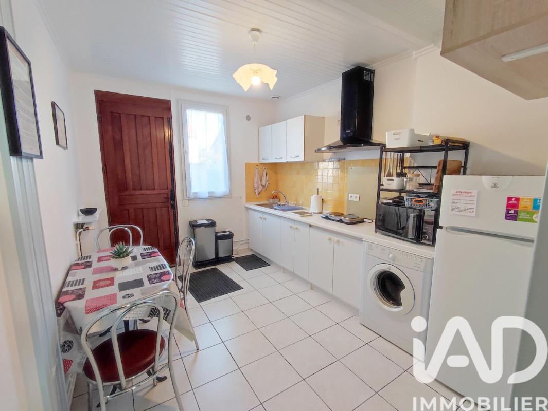 Maison 14 Pièce(s) Villejuif