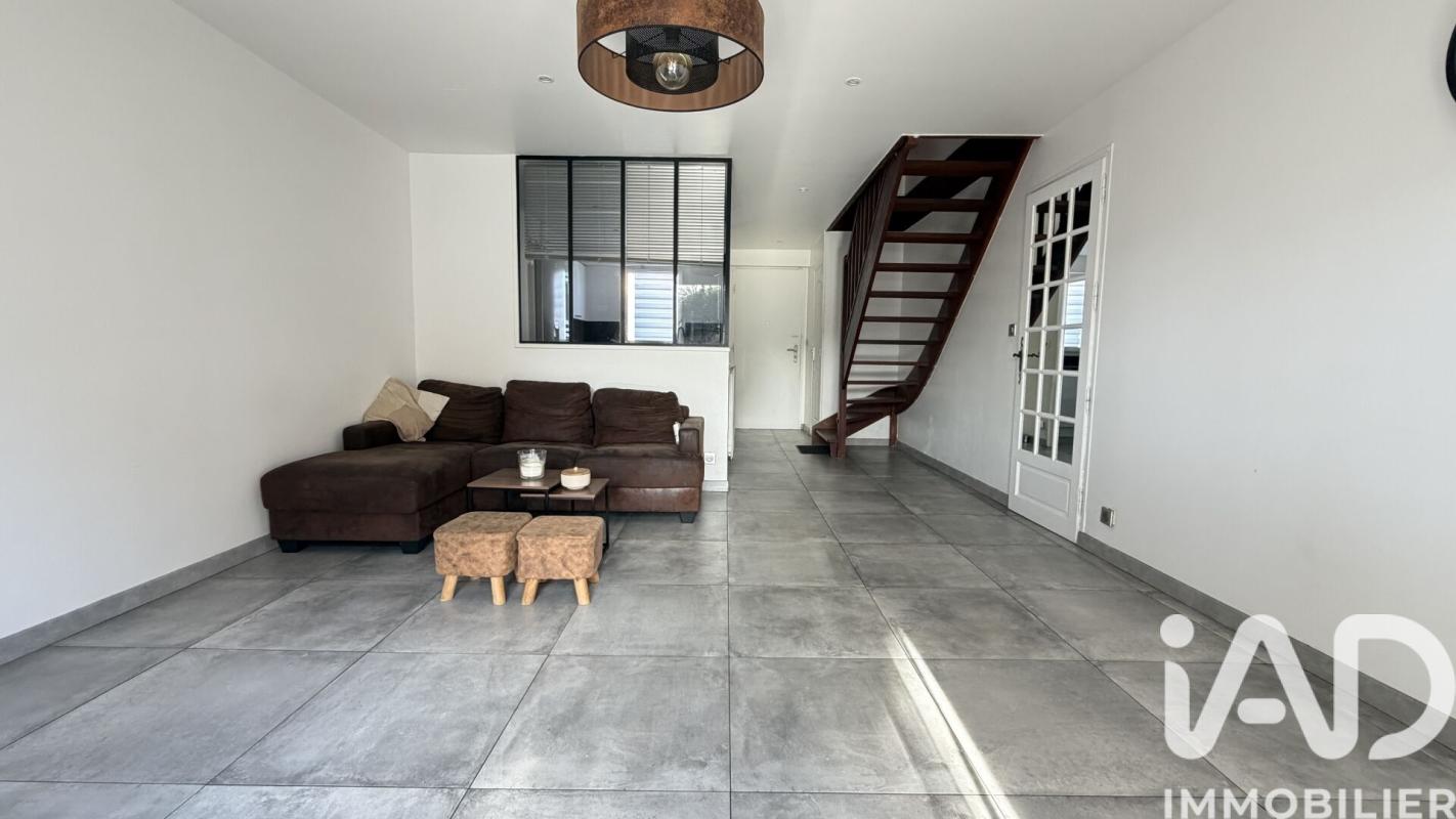 Maison 5 Pièce(s) Vert-Saint-Denis