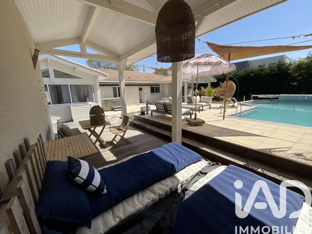 Maison 5 Pièce(s) Parempuyre