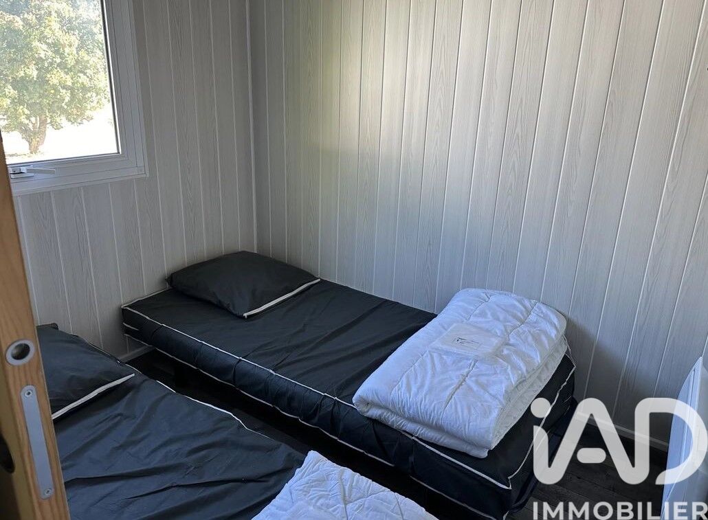 Maison 6 Pièce(s) Lussac-les-Châteaux