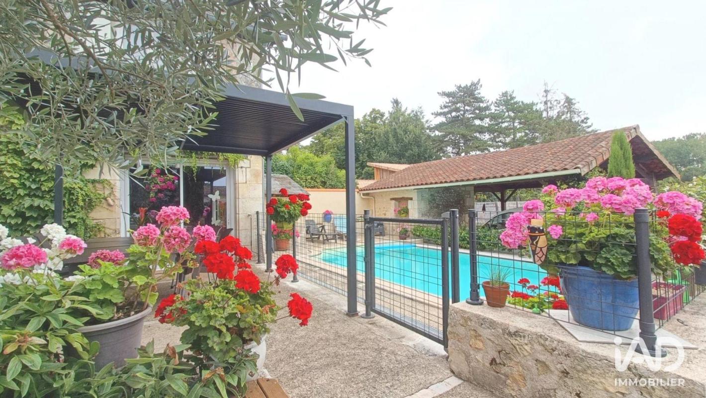 Maison longère 6 Pièce(s) Migné-Auxances