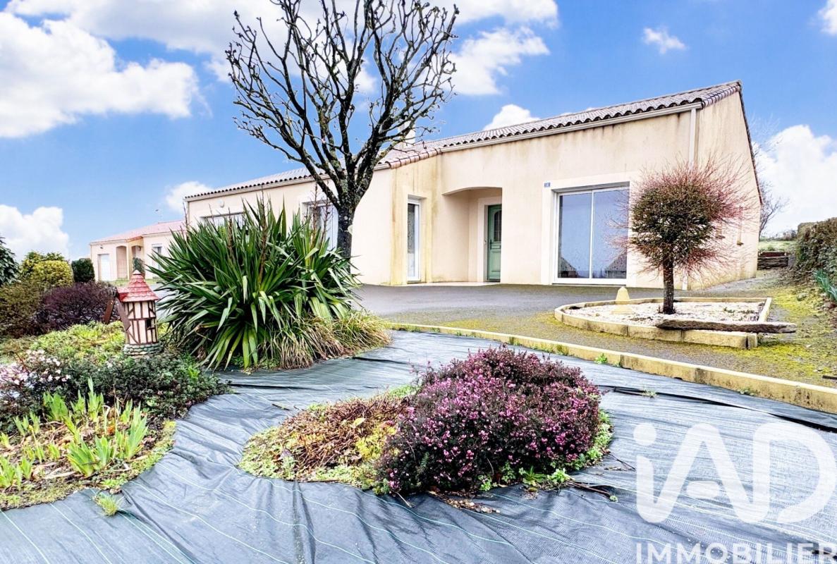 Maison 5 Pièce(s) Saint-Pierre-du-Chemin