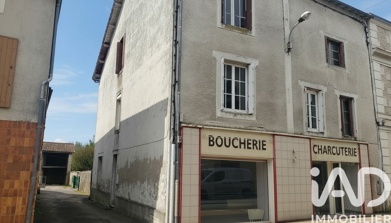 Maison de ville 10 Pièce(s) Villefagnan