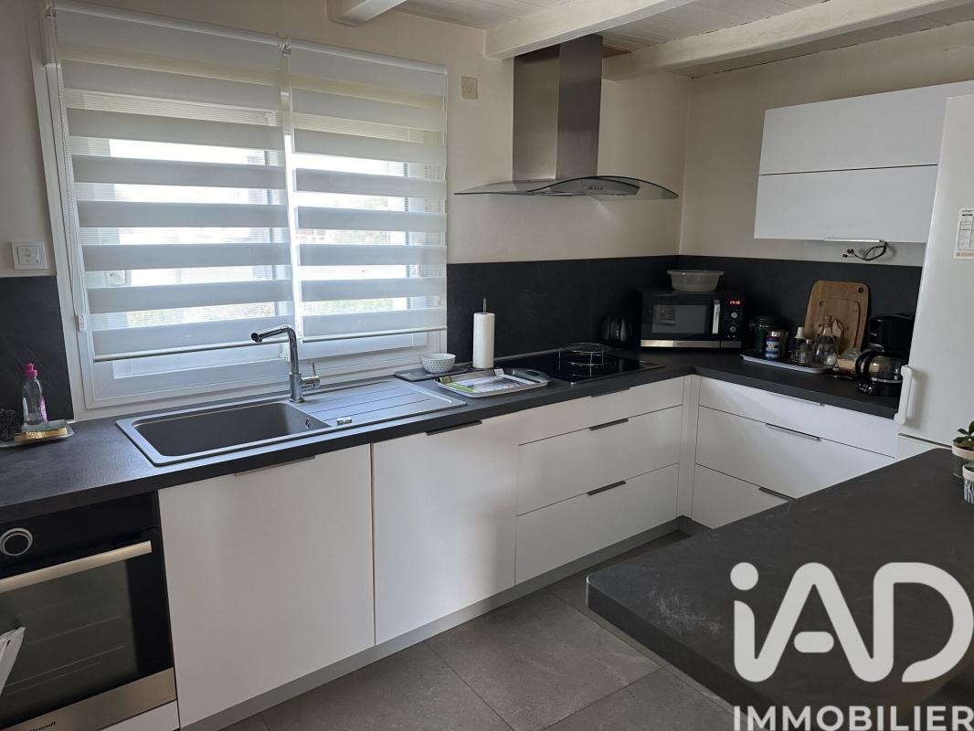 Maison 5 Pièce(s) L'Épine - Photo 2