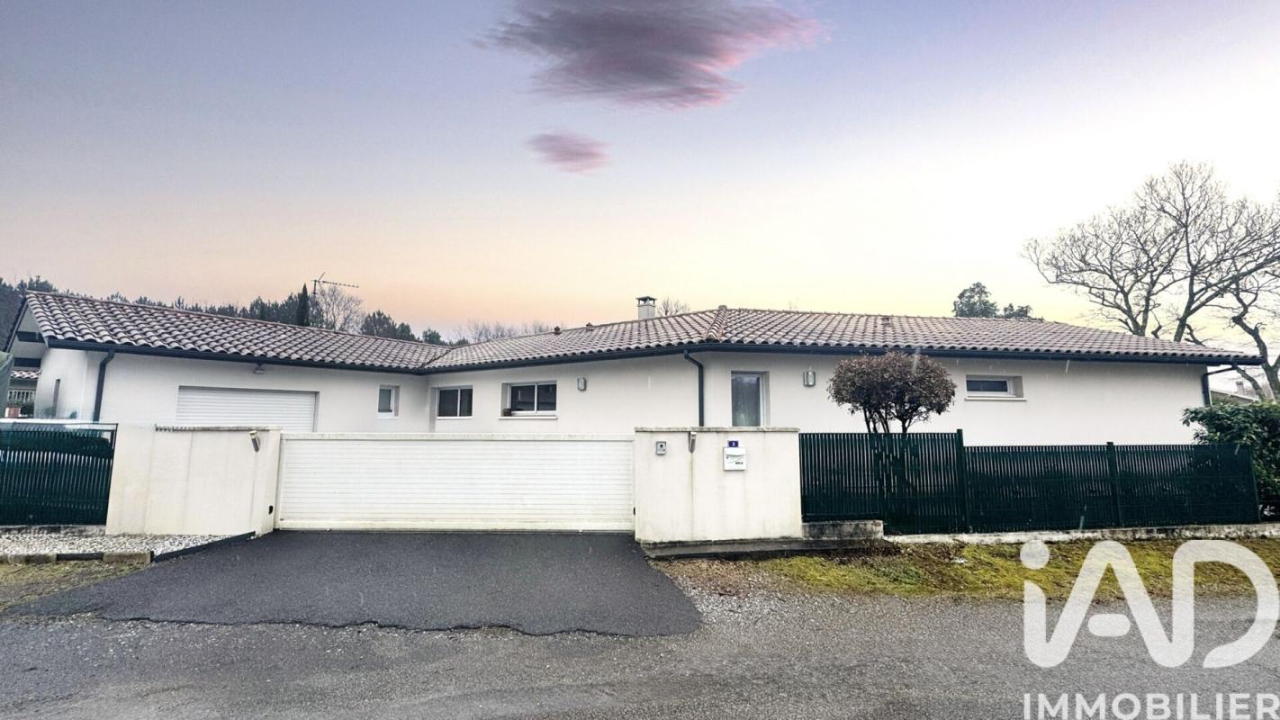 Maison 7 Pièce(s) Tosse