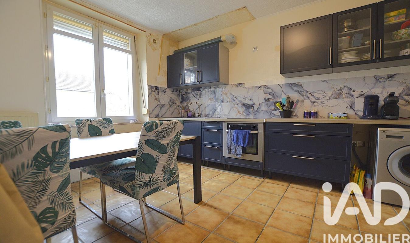 Maison de ville 3 Pièce(s) Sainte-Marie-aux-Chênes