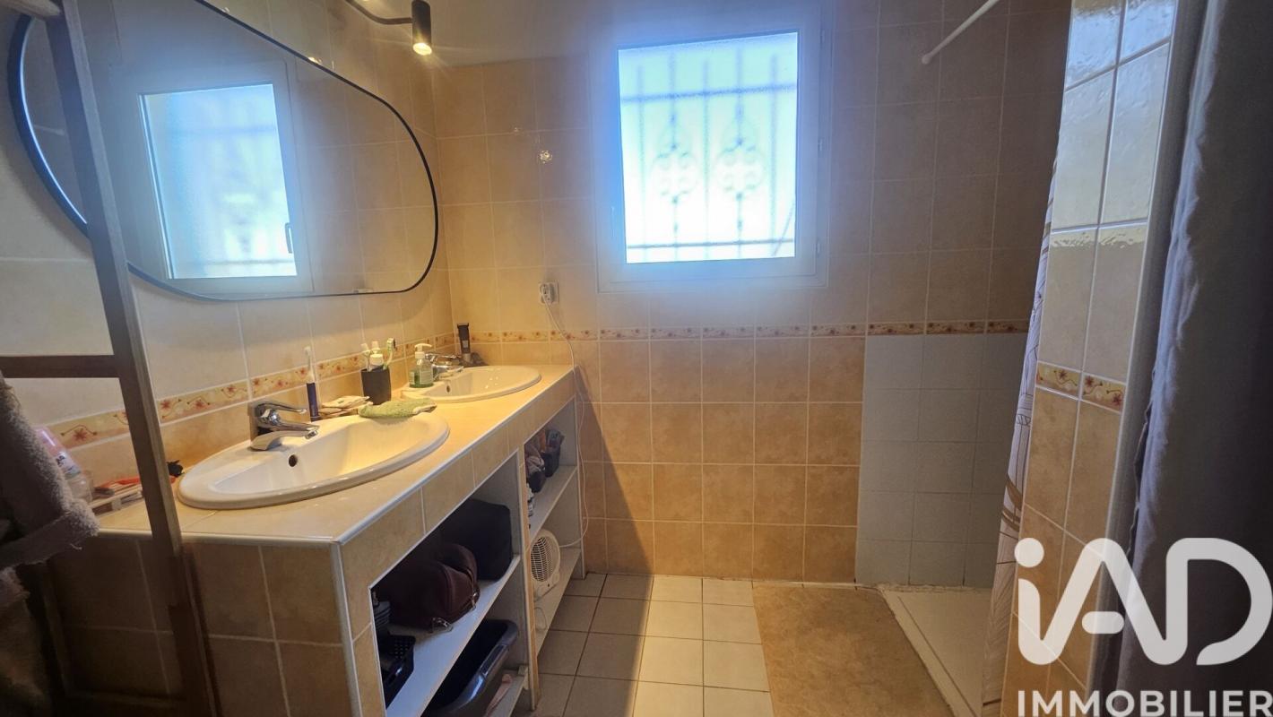 Maison traditionnelle 5 Pièce(s) Mauran