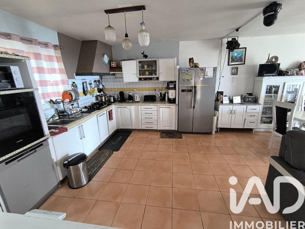 Maison 5 Pièce(s) Le Tampon - Photo 4