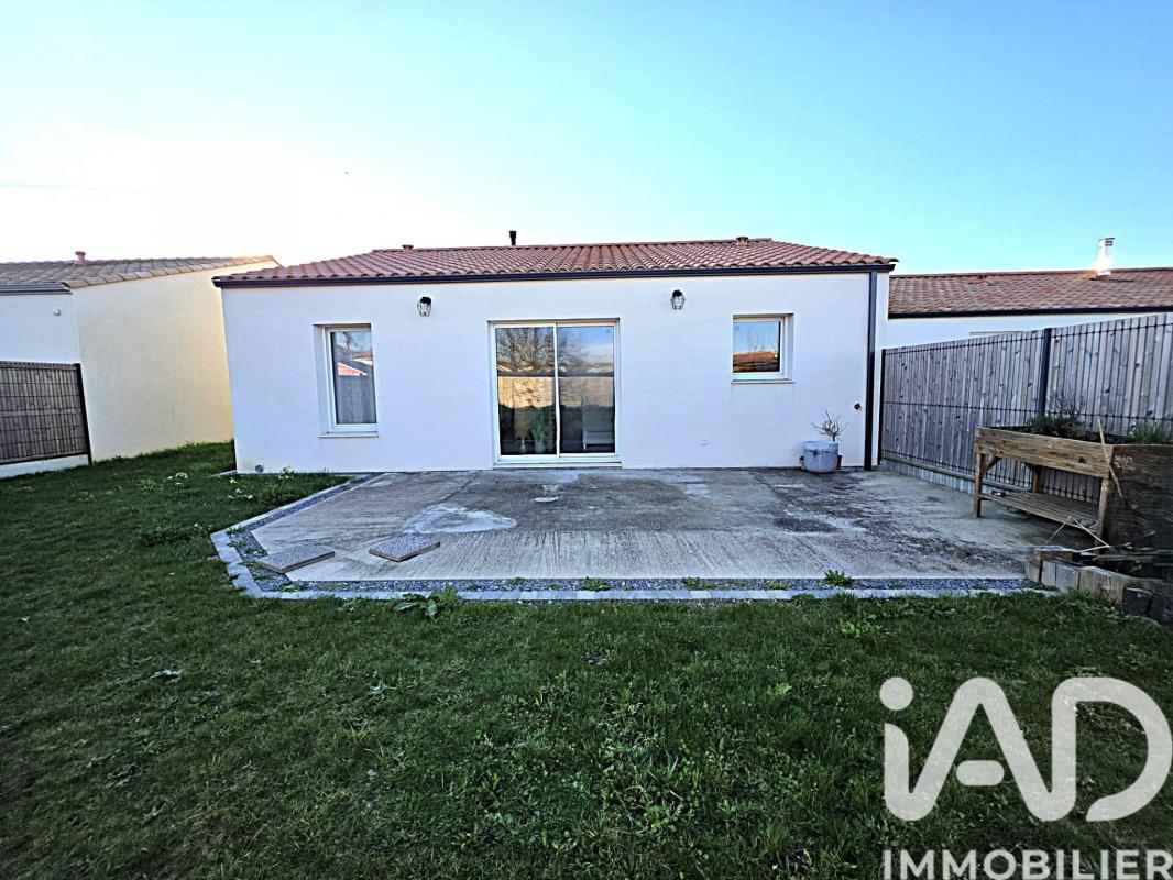 Maison 3 Pièce(s) Chaumes-en-Retz