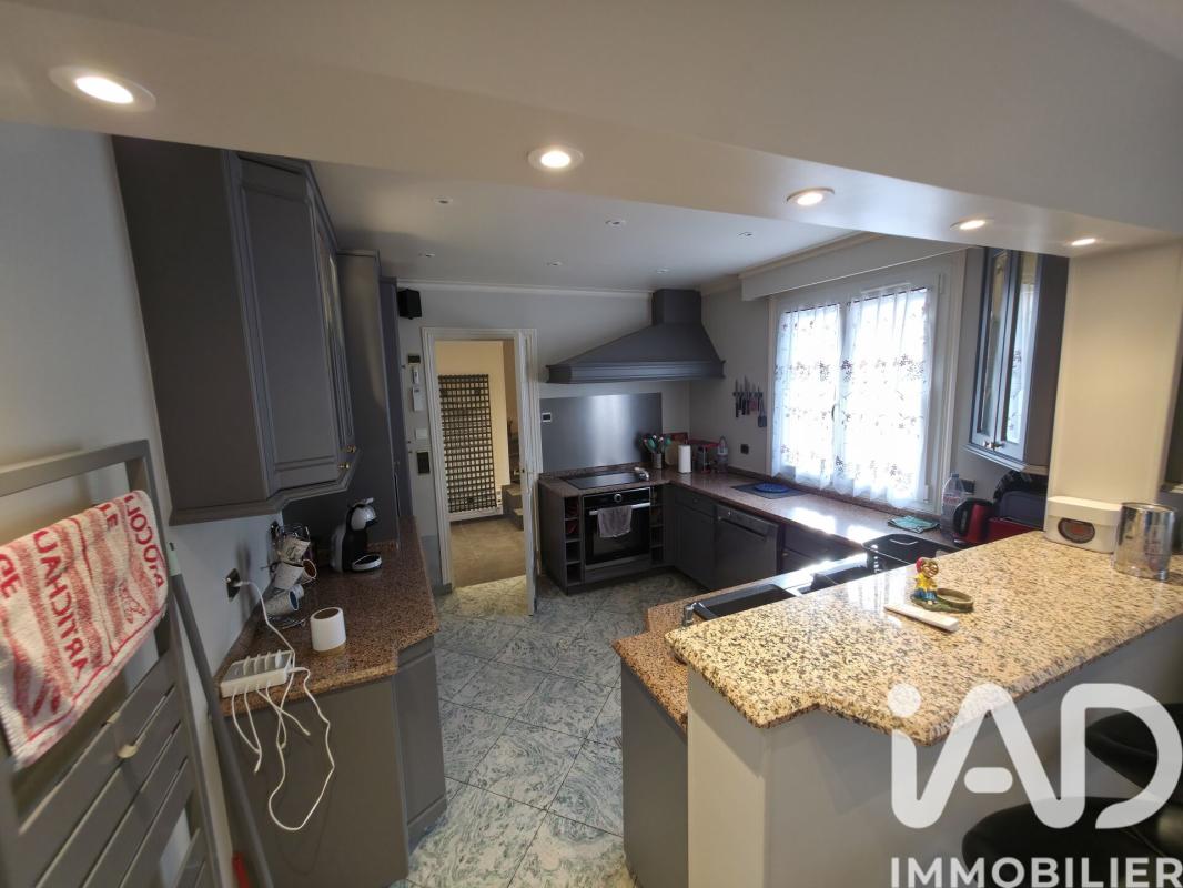Maison 7 Pièce(s) Saint-Fargeau-Ponthierry - Photo 9