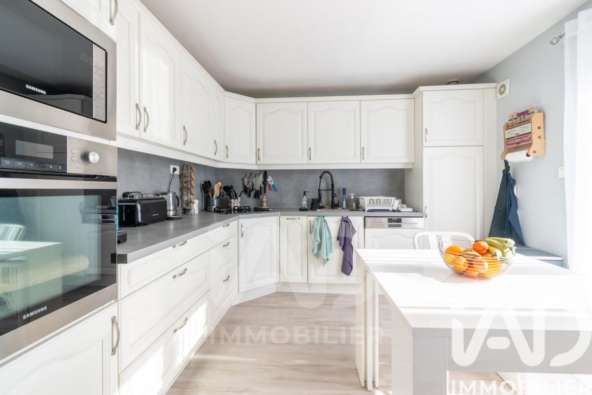 Maison 5 Pièce(s) Épône