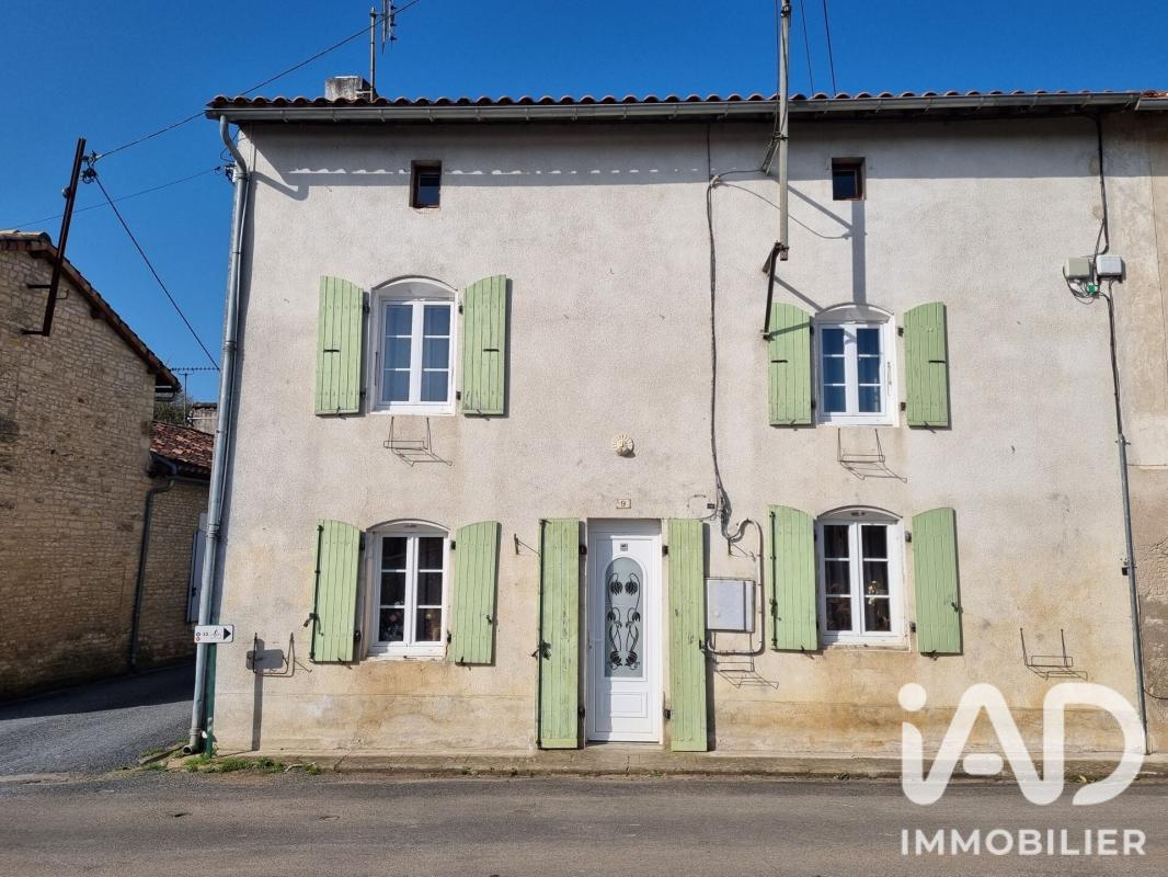 Maison de village 4 Pièce(s) Villefagnan