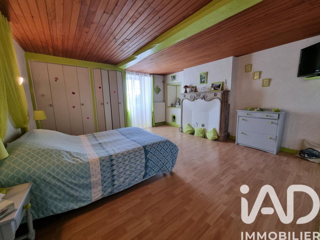 Maison 4 Pièce(s) Villefagnan - Photo 10