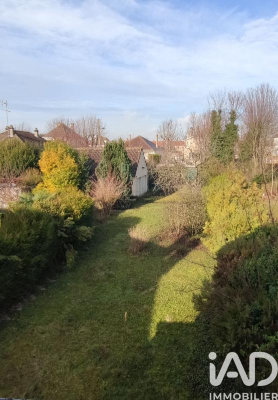 Maison traditionnelle 4 Pièce(s) La Chapelle-Saint-Luc