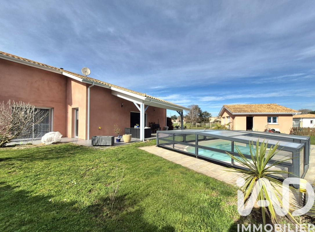 Maison 4 Pièce(s) Grayan-et-l'Hôpital