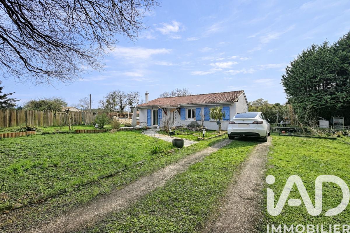 Maison 4 Pièce(s) Cabanac-et-Villagrains
