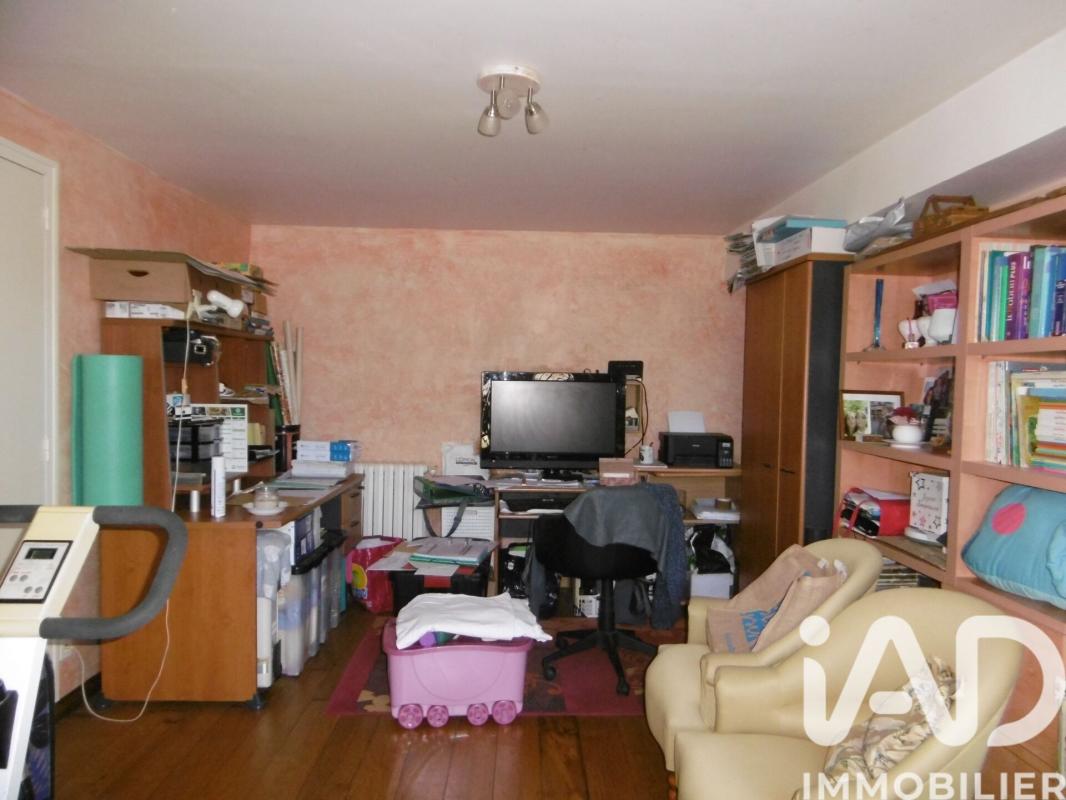 Maison 3 Pièce(s) Saint-Pardoux-le-Lac - Photo 8