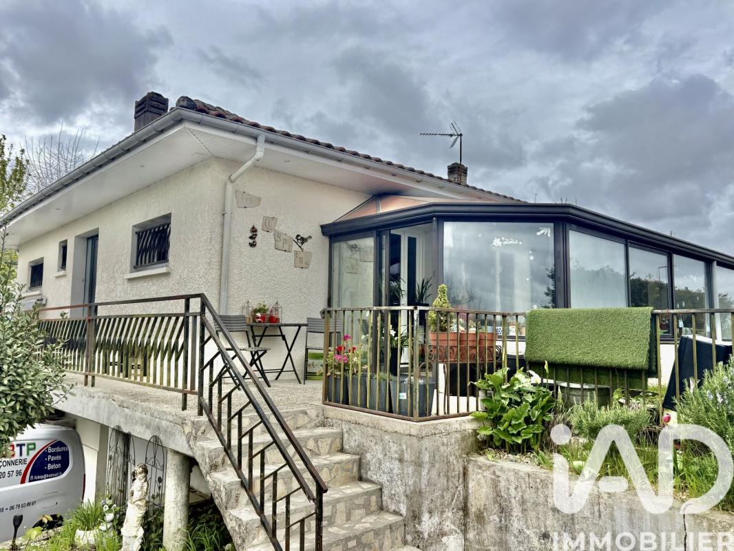 Maison de ville 6 Pièce(s) Le Taillan-Médoc