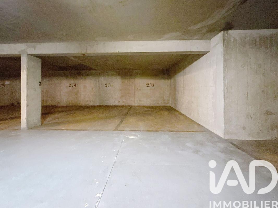 Parking  Cergy