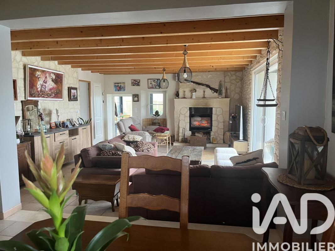 Maison 4 Pièce(s) Saint-Romain-de-Benet - Photo 6