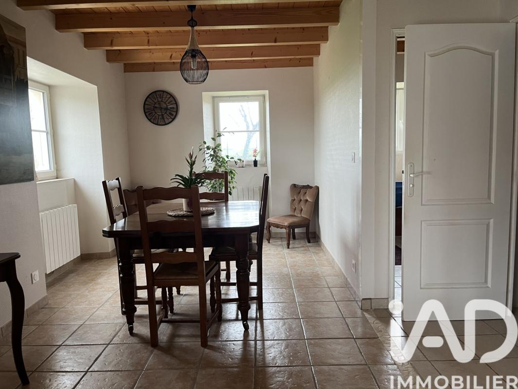 Maison 4 Pièce(s) Saint-Romain-de-Benet - Photo 8