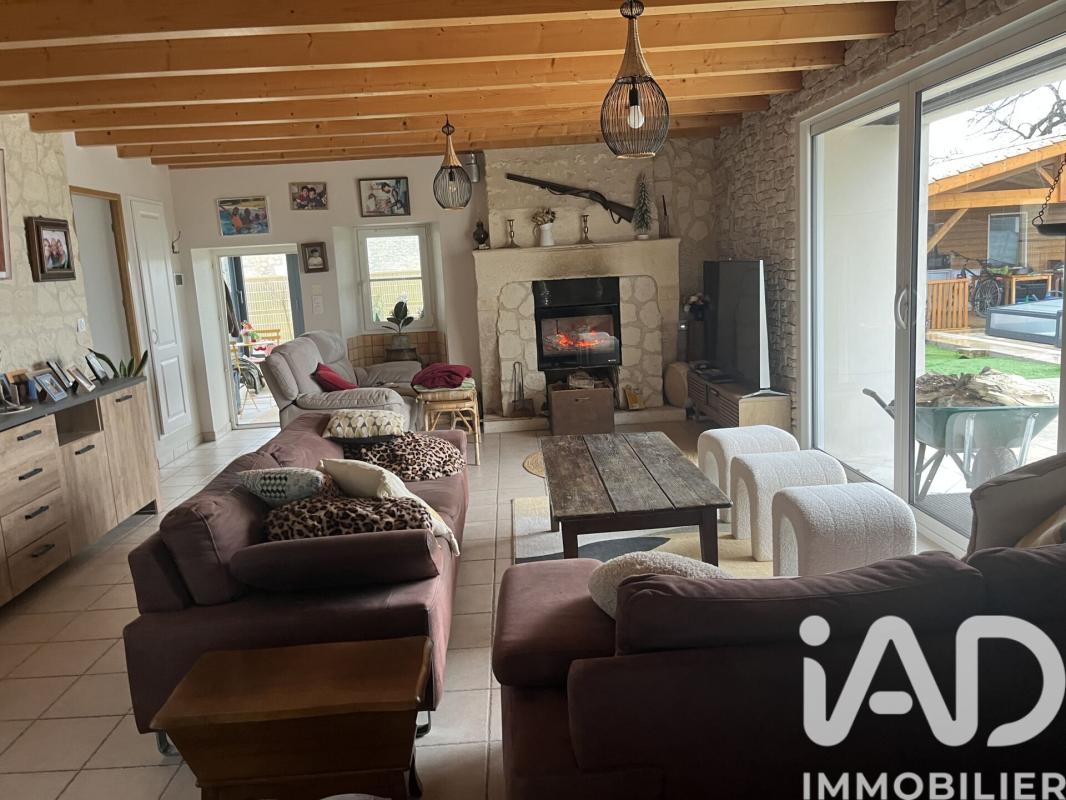 Maison 4 Pièce(s) Saint-Romain-de-Benet - Photo 10