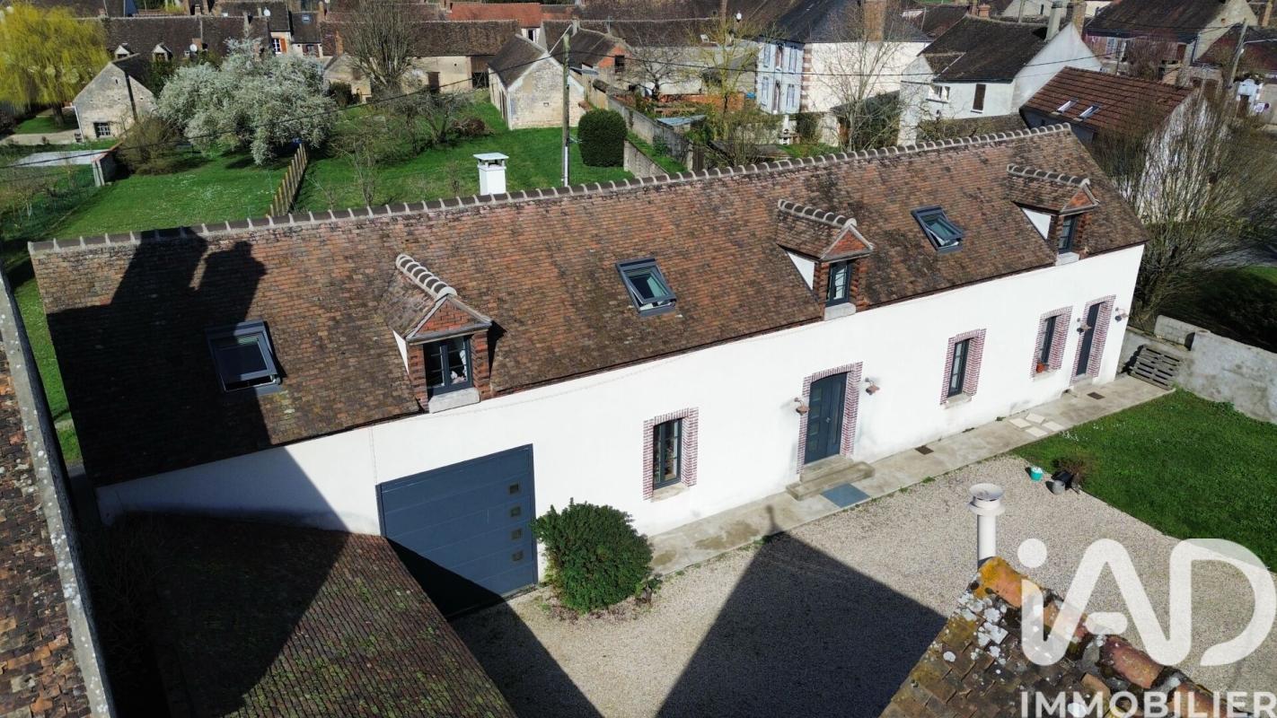 Maison longère 8 Pièce(s) Bransles