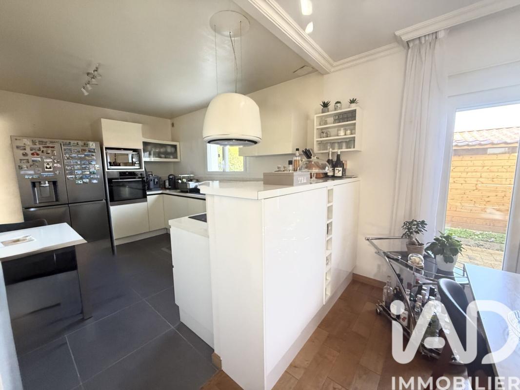 Maison 5 Pièce(s) Verneuil-sur-Seine