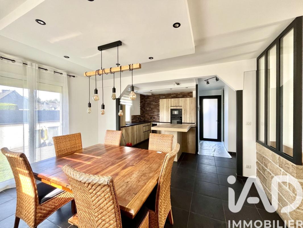 Maison 7 Pièce(s) Ploumagoar