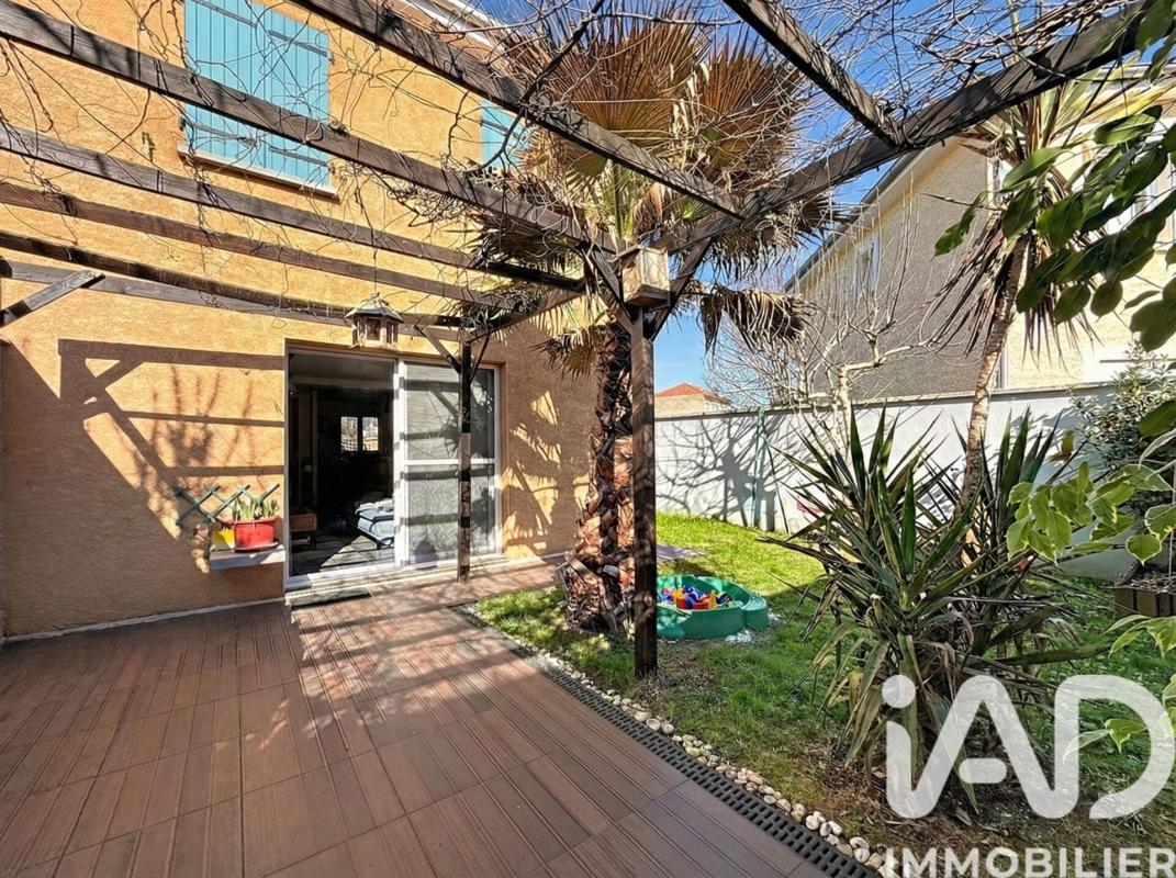 Maison 4 Pièce(s) Vaulx-en-Velin