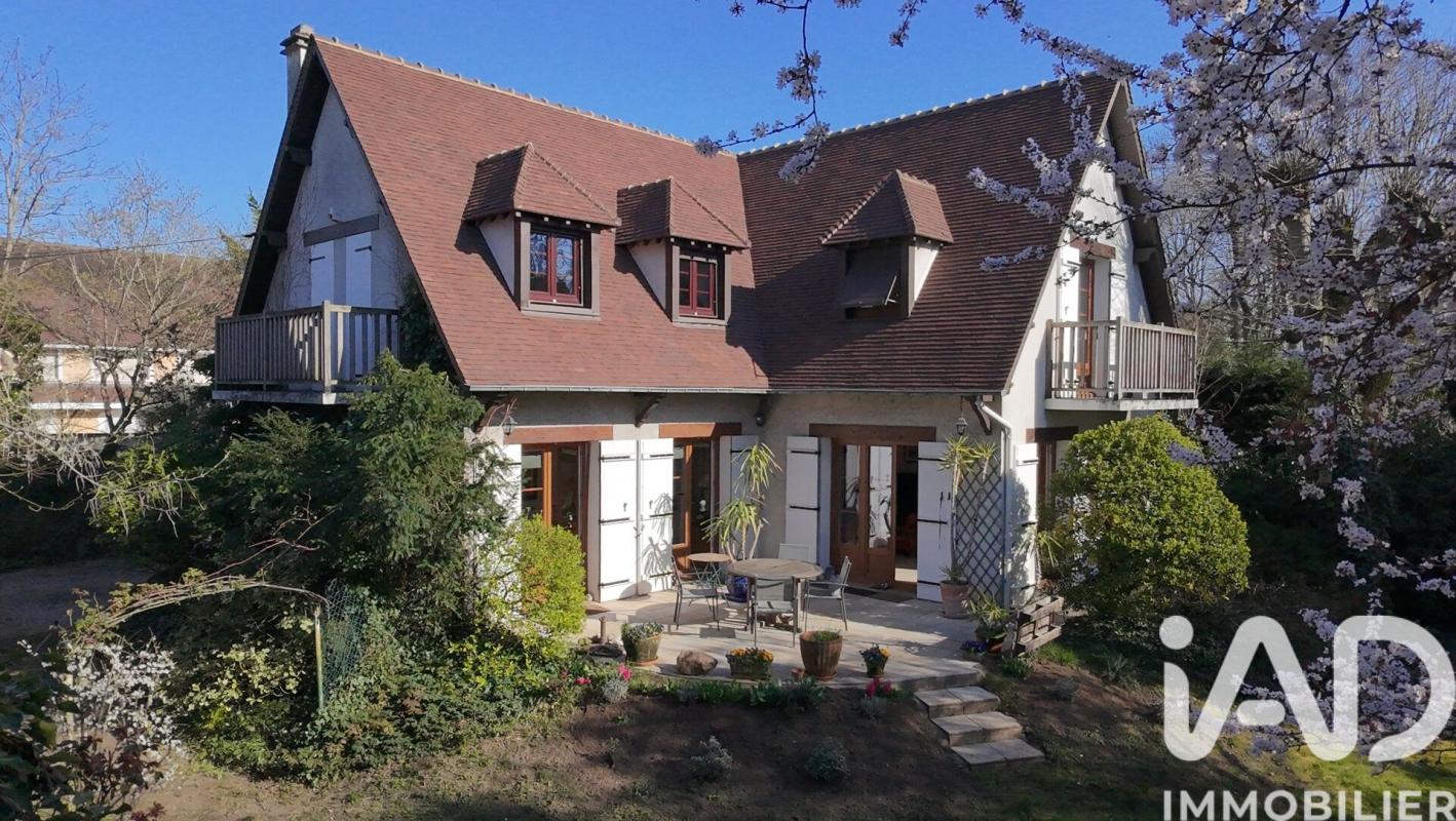 Maison 8 Pièce(s) Vernouillet