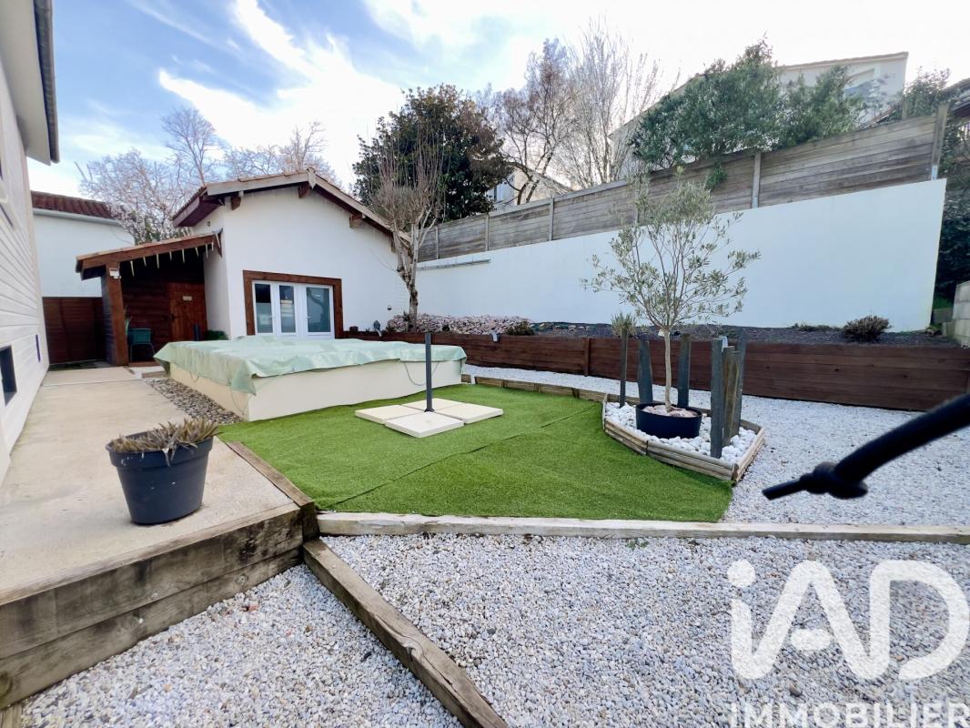 Maison 5 Pièce(s) Le Passage