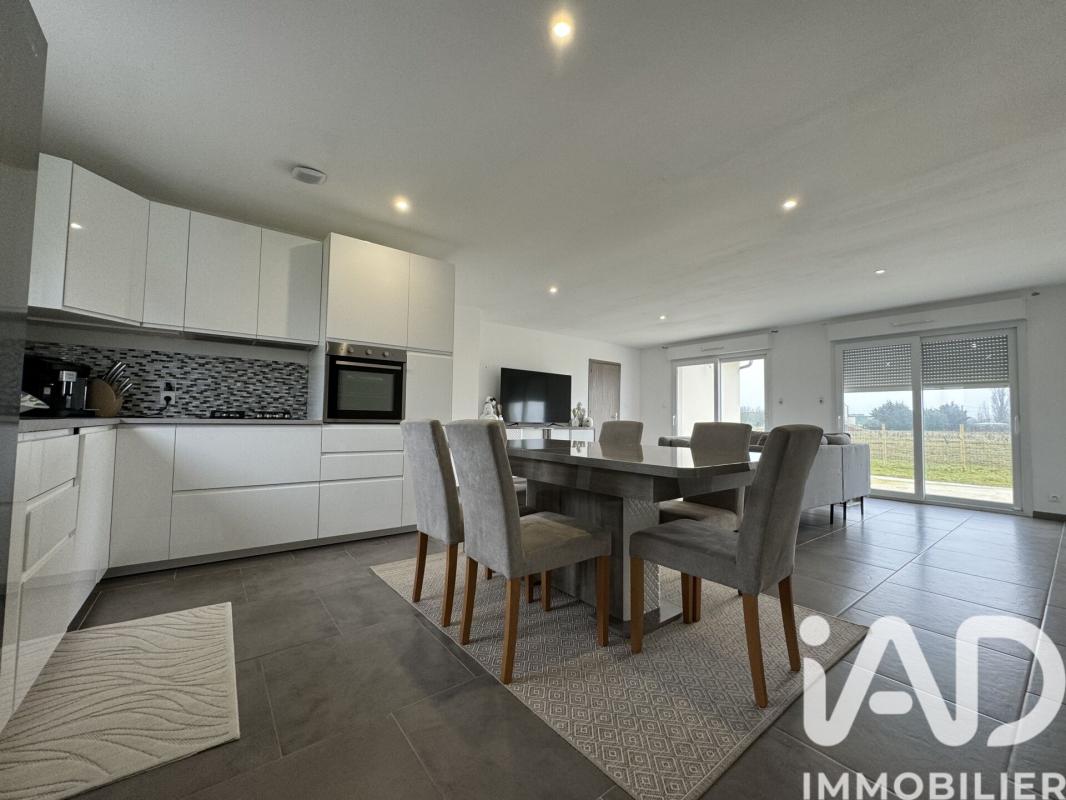 Maison 5 Pièce(s) La Chapelle-sur-Loire