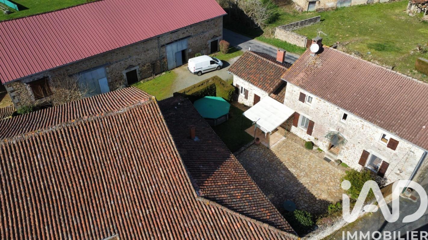 Maison 7 Pièce(s) Séreilhac