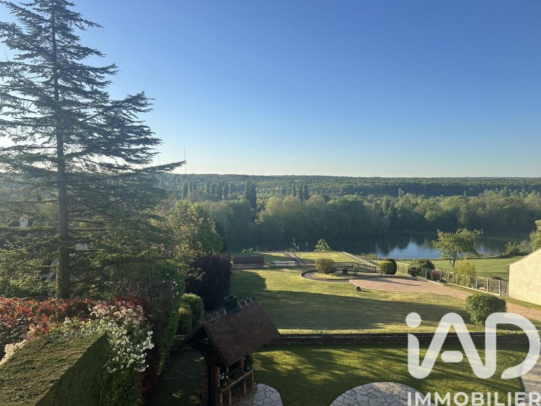 Maison 11 Pièce(s) Saint-Fargeau-Ponthierry - Photo 2
