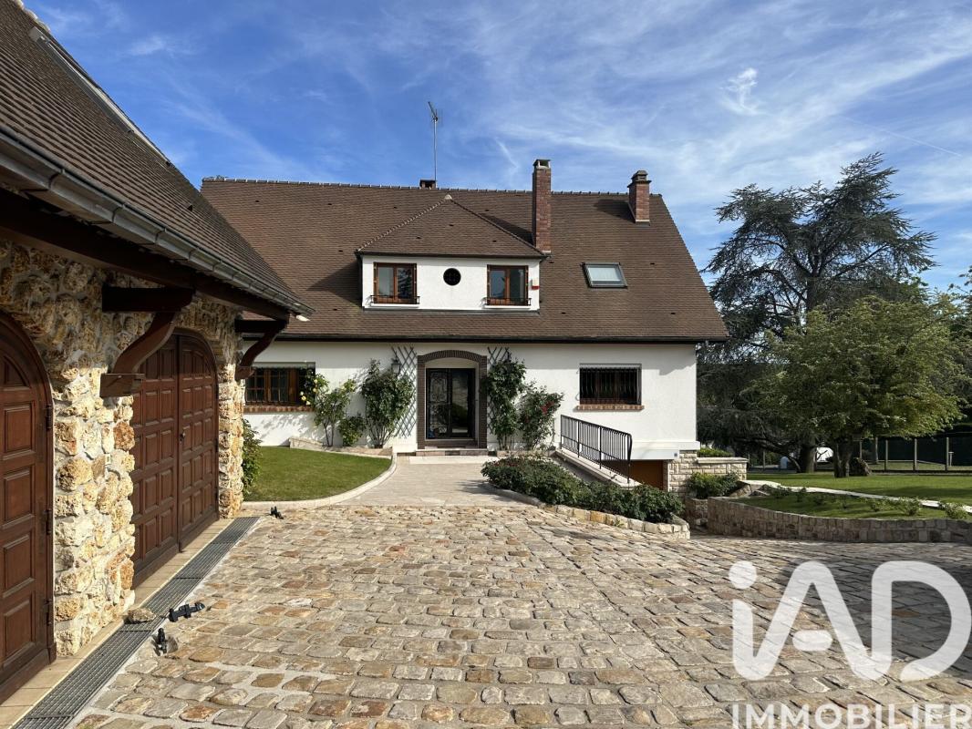 Maison 11 Pièce(s) Saint-Fargeau-Ponthierry - Photo 7